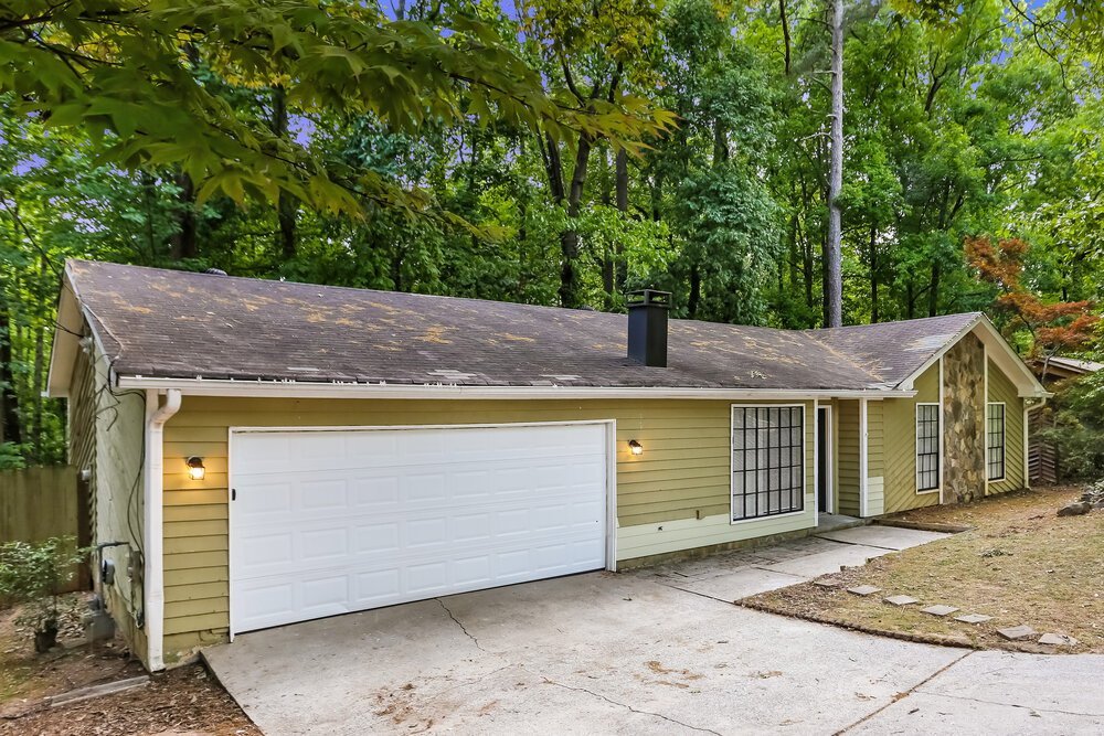 3-Bed Rental on 1582 Kings Ridge photo 3