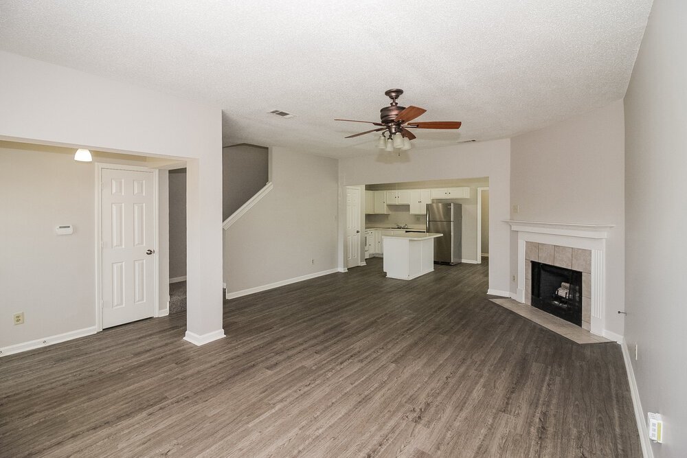 3-Bed Rental on 7899 Brady Creek photo 4
