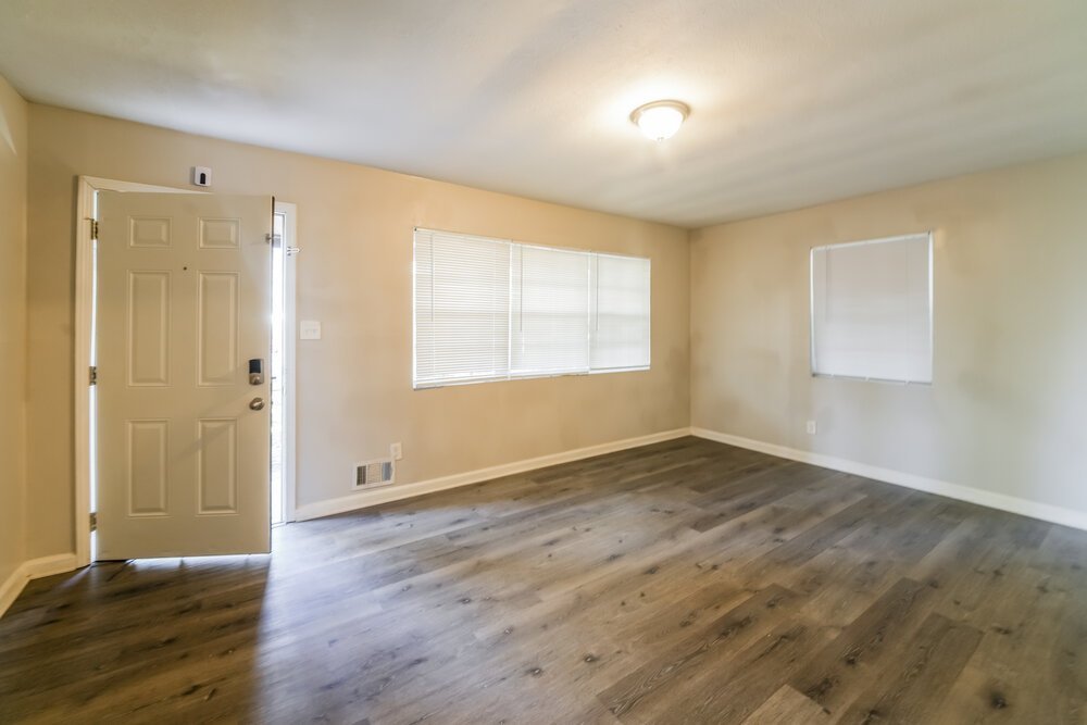 3-Bed Rental on 3946 Creel Drive photo 5