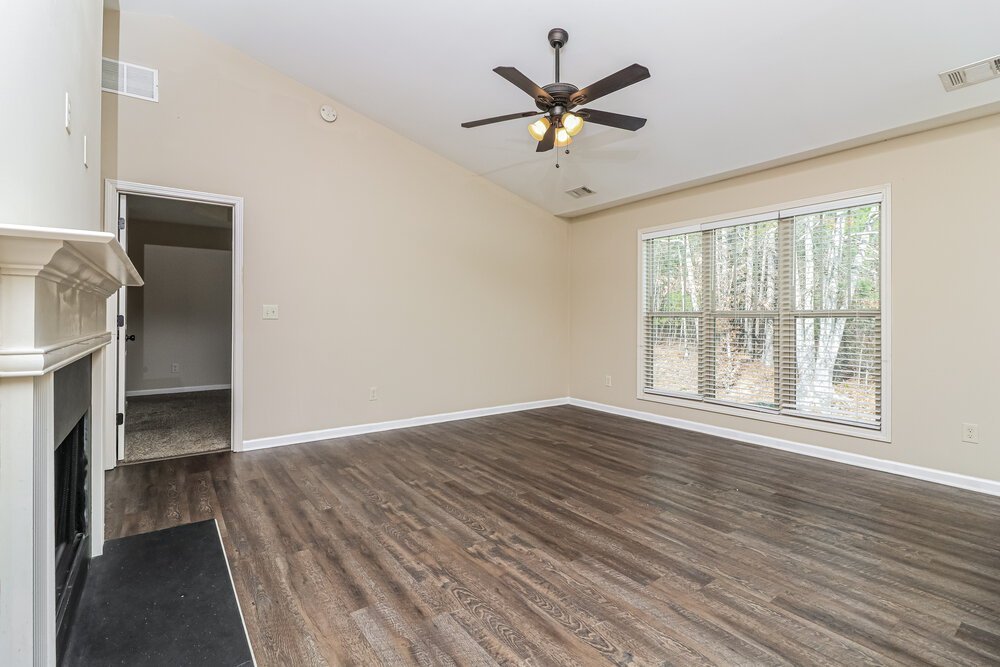 5-Bed Rental on 981 West Avenue photo 5