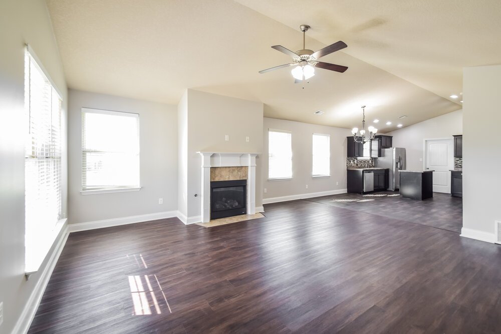 3-Bed Rental on 8759 Kimberly Dawn photo 5