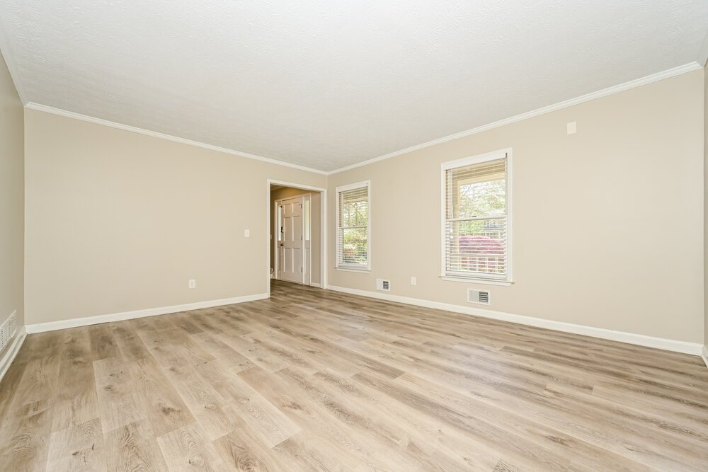 4-Bed Rental on 120 Tanglewood Dr photo 5
