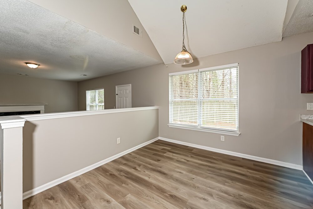 3-Bed Rental on 4725 Bridle Point photo 6