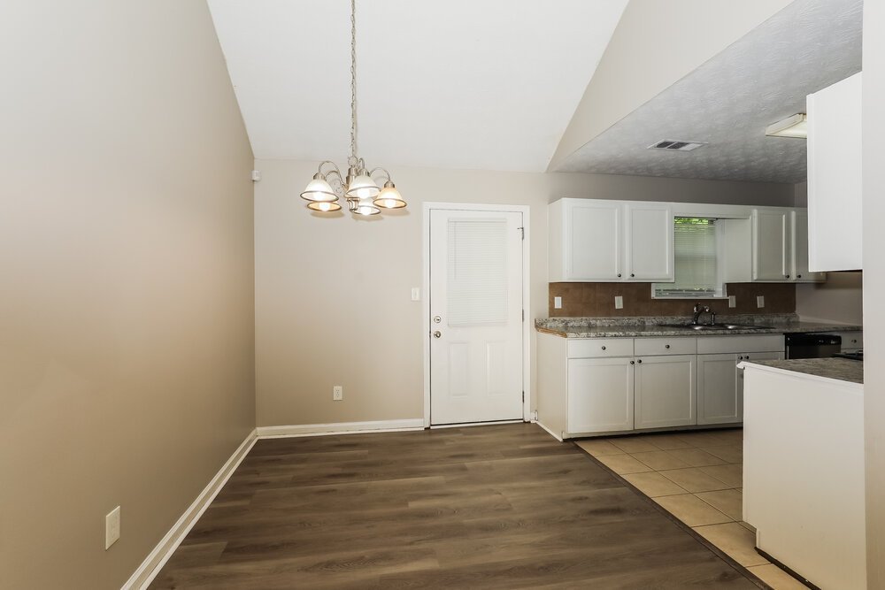 3-Bed Rental on 50 Wake Rd photo 6