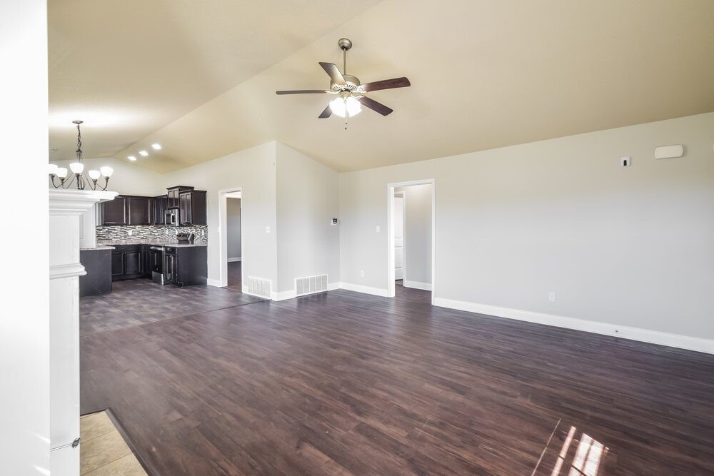 3-Bed Rental on 8759 Kimberly Dawn photo 6