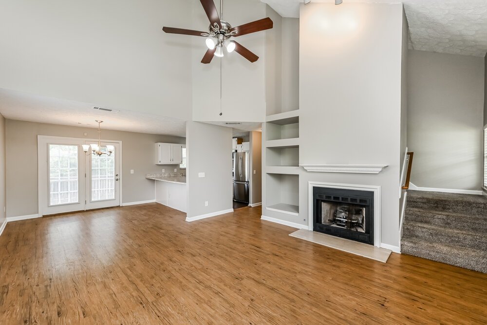 4-Bed Rental on 207 Fairfield Dr photo 6