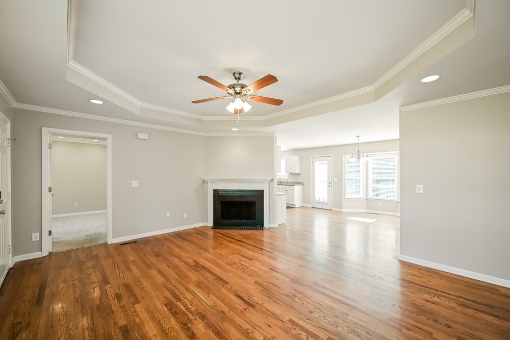 3-Bed Rental on 2810 Rachel Ln photo 6
