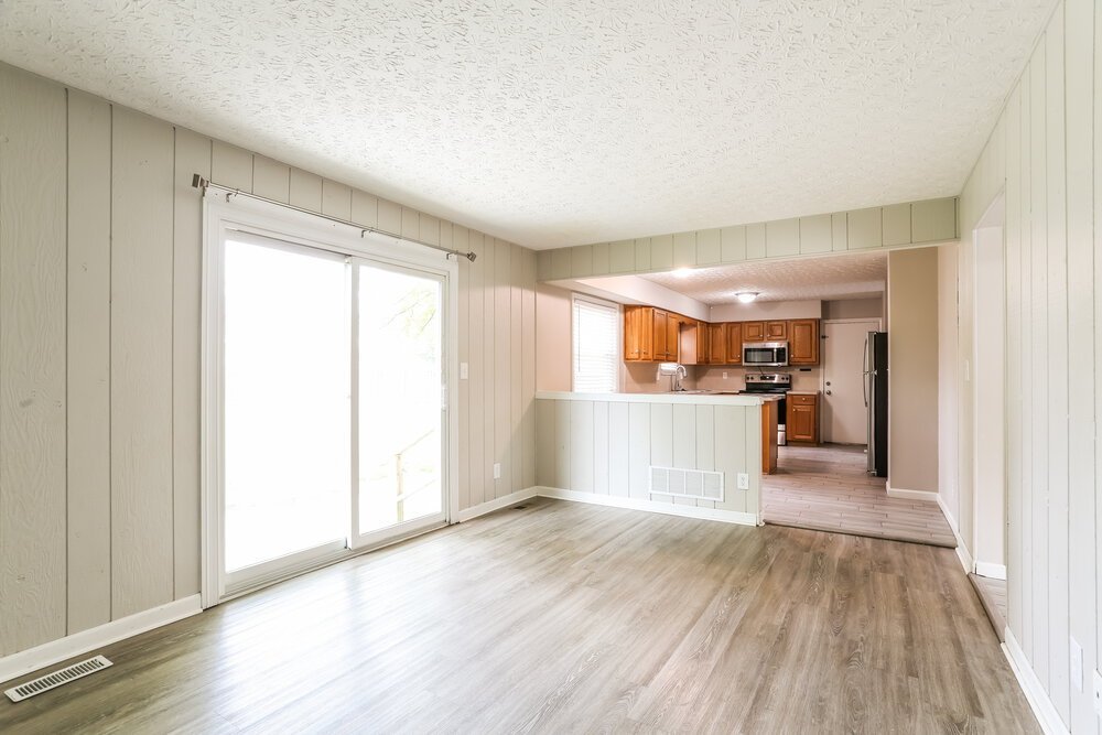 4-Bed Rental on 145 Timber Ridge photo 6