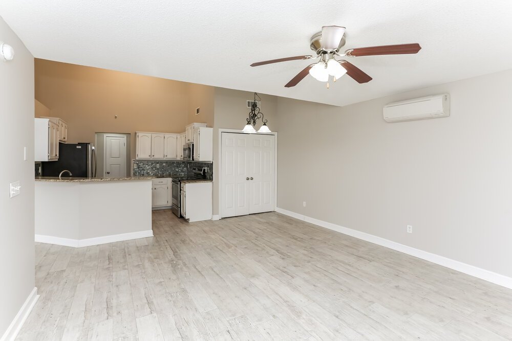 4-Bed Rental on 11169 Ewe Turn photo 7