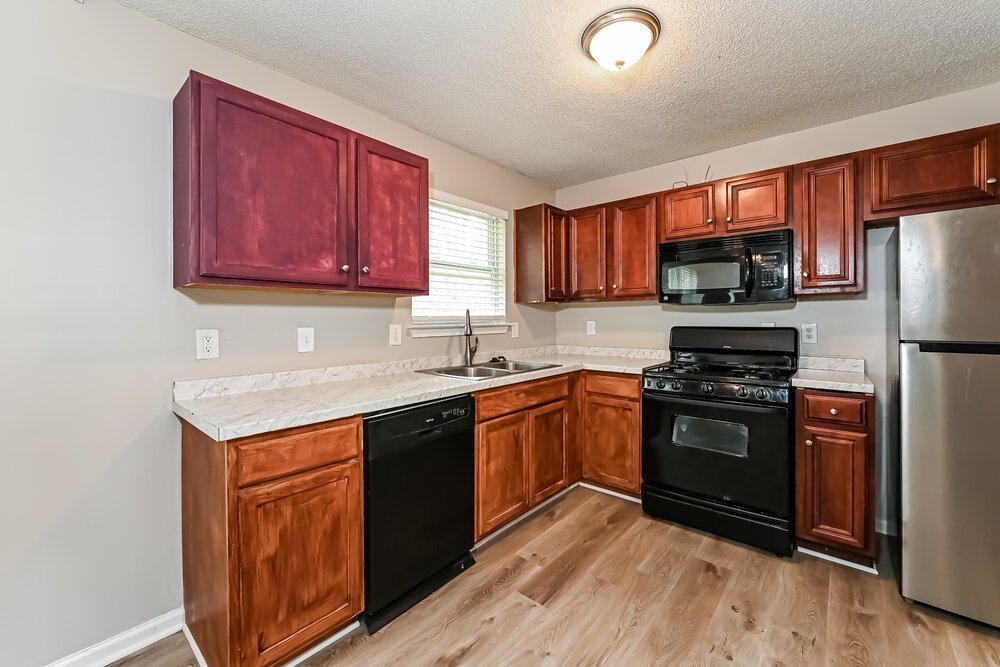 3-Bed Rental on 4725 Bridle Point photo 7