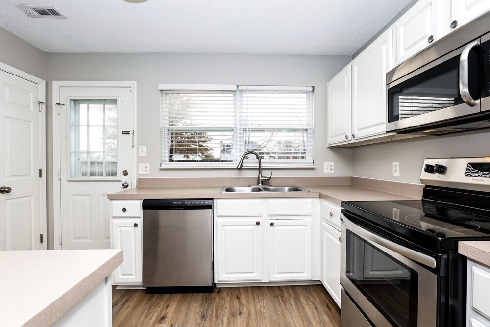 3-Bed Rental on 1845 Brookmeadow Ln photo 7