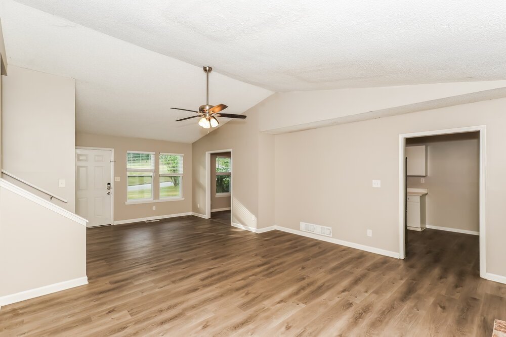 3-Bed Rental on 4110 Cranwood Dr photo 8
