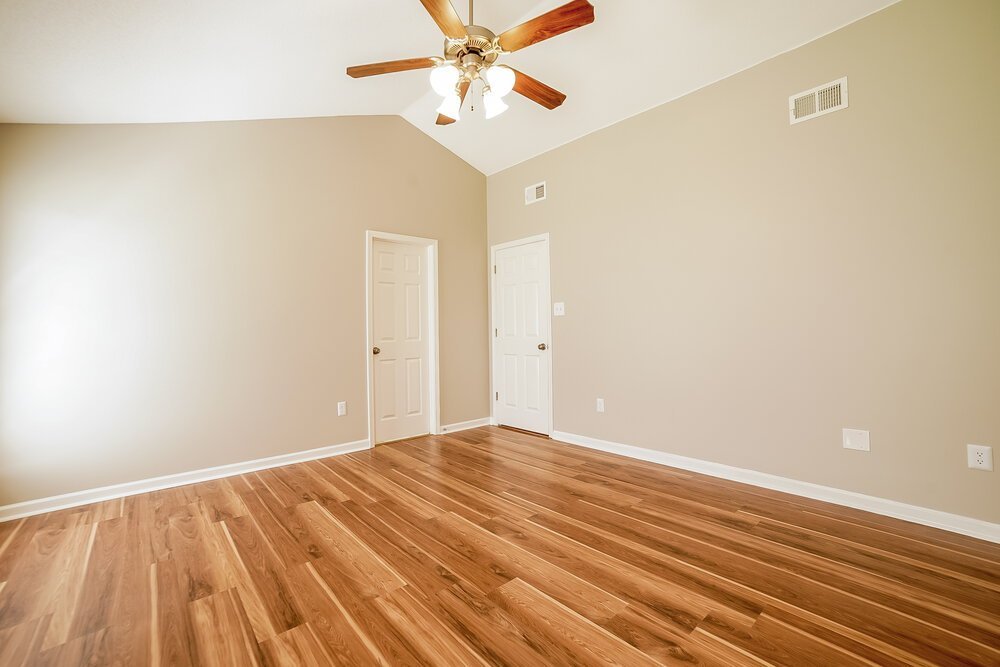 3-Bed Rental on 7089 Willow Point photo 8
