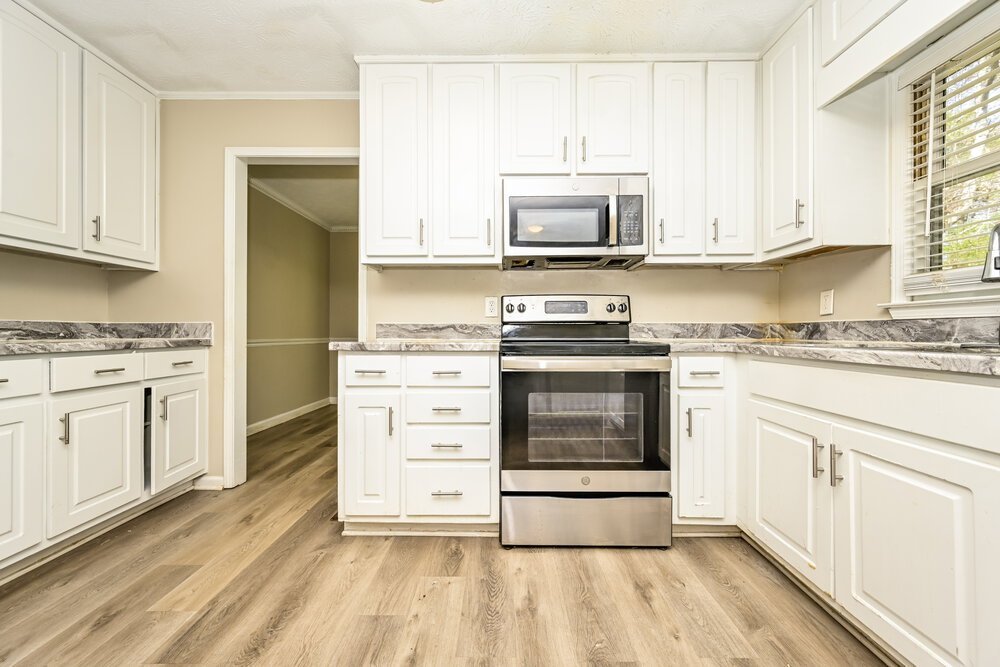 4-Bed Rental on 120 Tanglewood Dr photo 8