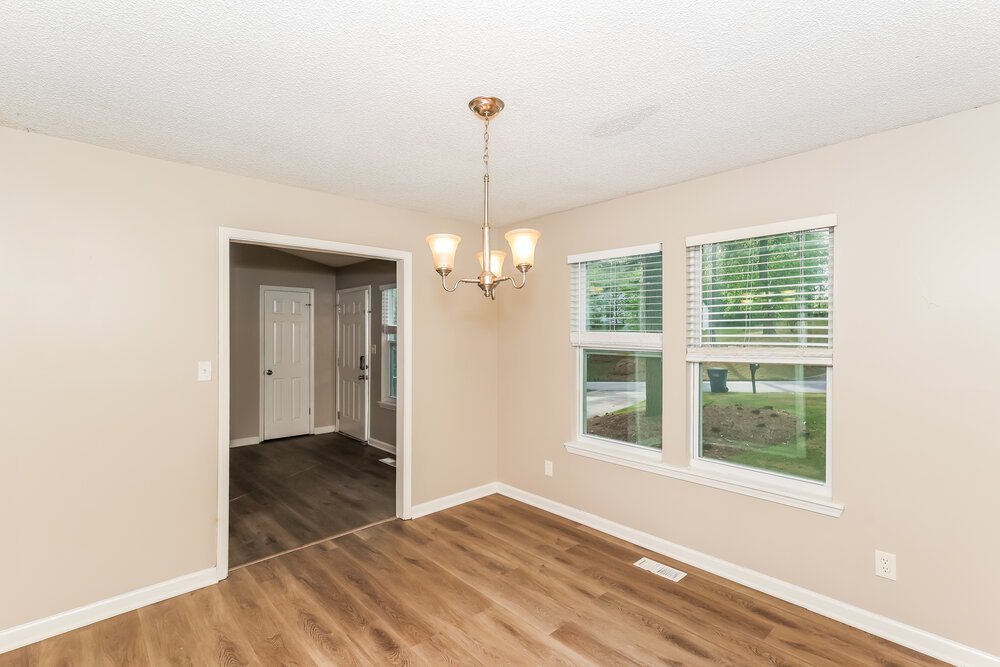 3-Bed Rental on 4110 Cranwood Dr photo 9