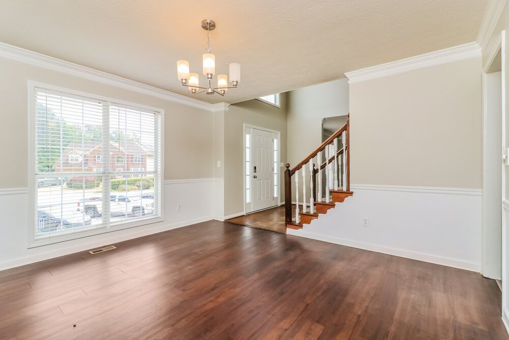3-Bed Rental on 2446 Letha Ln photo 9