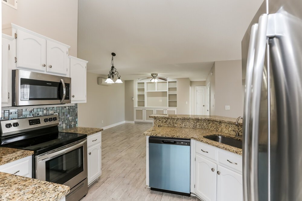 4-Bed Rental on 11169 Ewe Turn photo 9