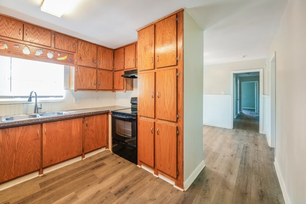 3-Bed Rental on 3946 Creel Drive photo 9