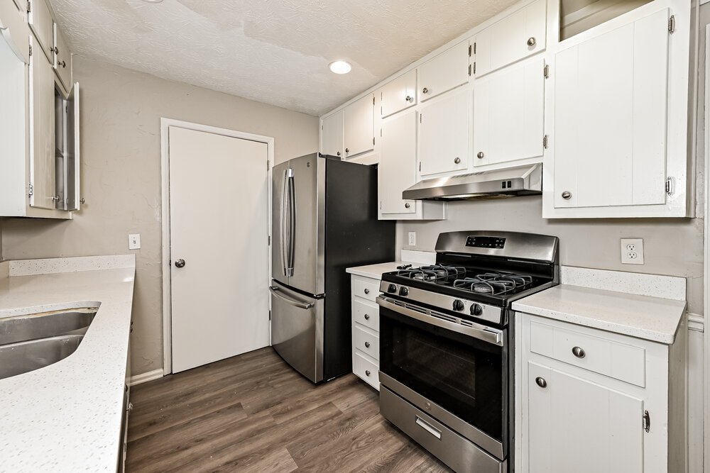 3-Bed Rental on 94 Timothy Ln photo 9