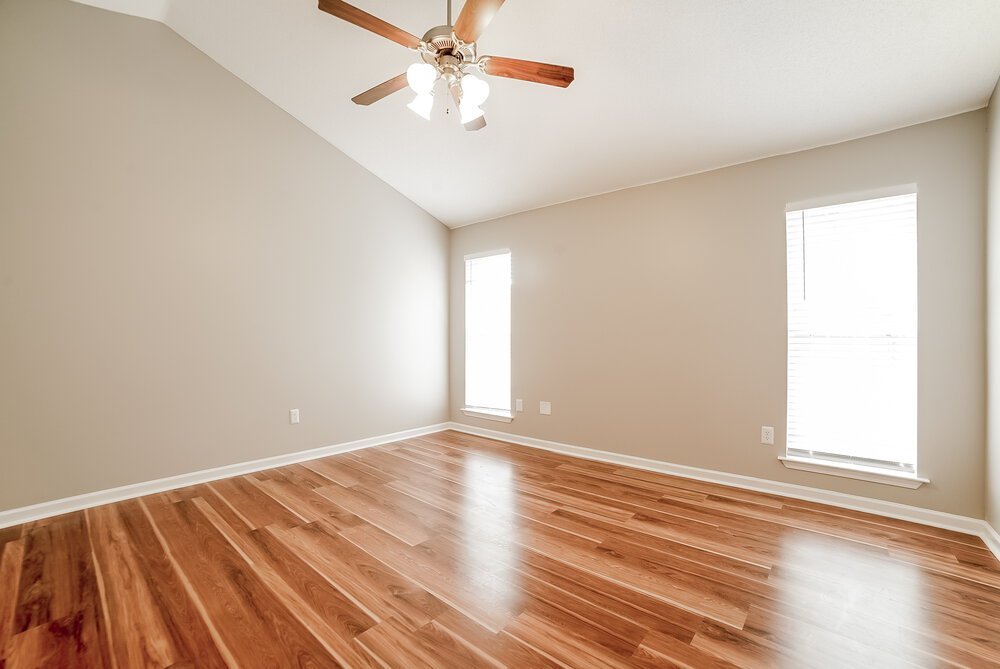 3-Bed Rental on 7089 Willow Point photo 9