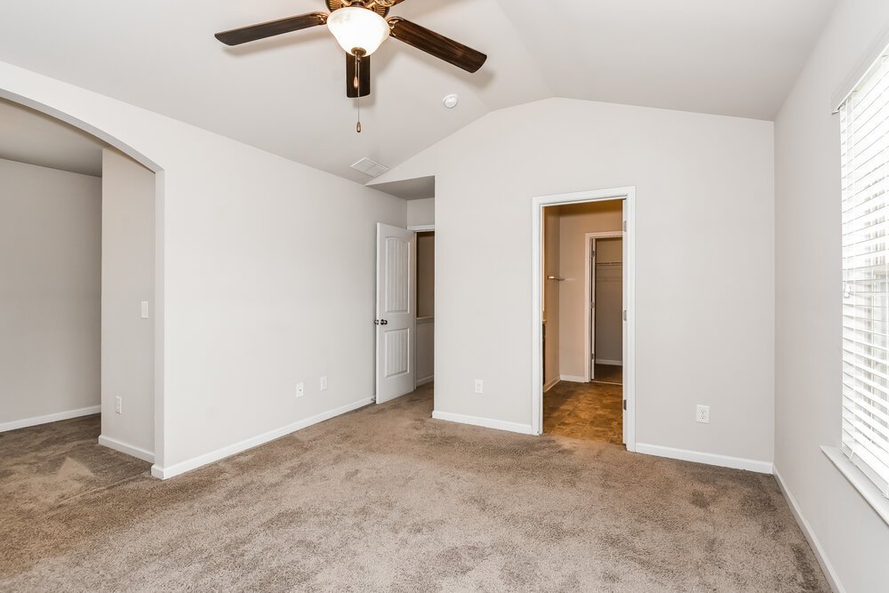 3-Bed Rental on 37 Samuel Way photo 9