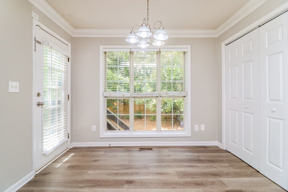 3-Bed Rental on 2446 Letha Ln photo 10