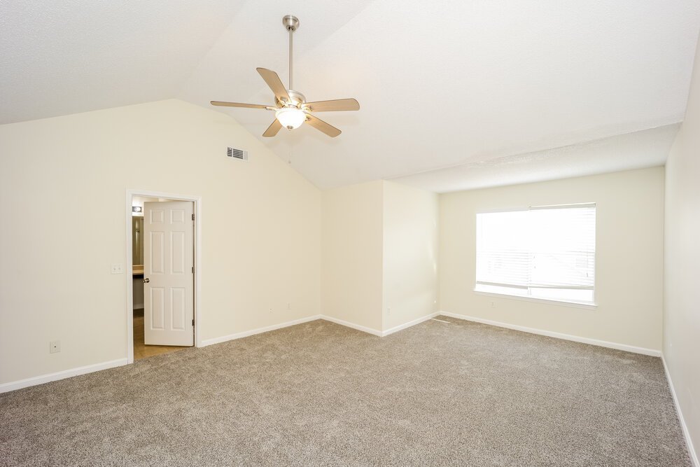 4-Bed Rental on 182 Seabreeze Ct photo 10