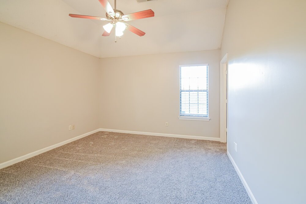 3-Bed Rental on 7117 Goodman Ridge photo 10