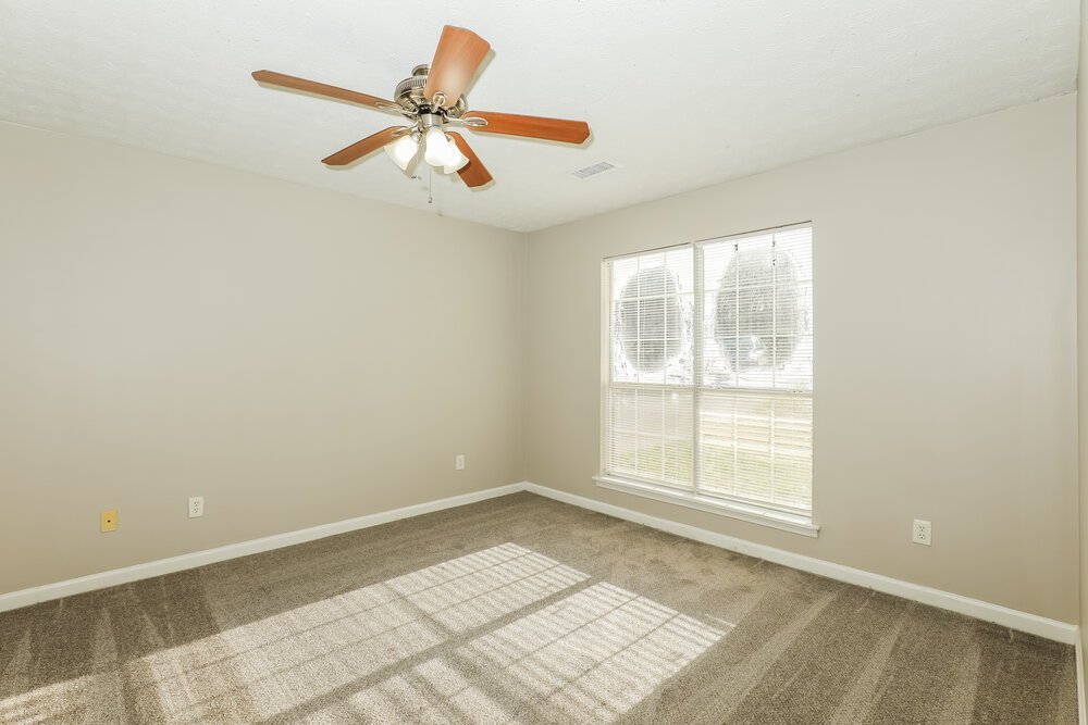 3-Bed Rental on 50 Wake Rd photo 10