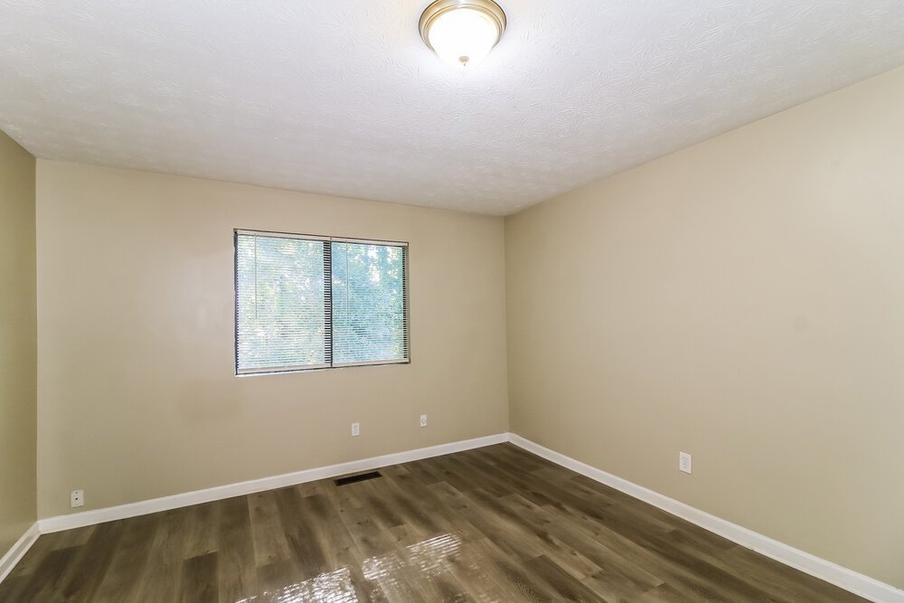3-Bed Rental on 469 Sherwood Greens photo 10