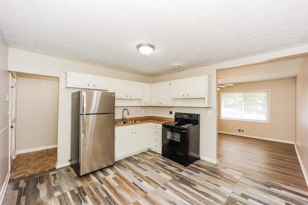 3-Bed Rental on 8970 Cornell Drive photo 10