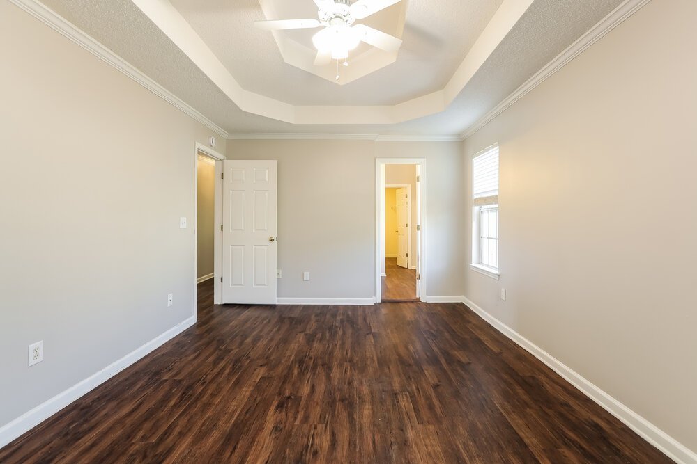4-Bed Rental on 5929 Rosie Ln photo 10