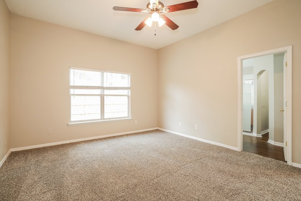 3-Bed Rental on 295 Turtle Dove photo 11