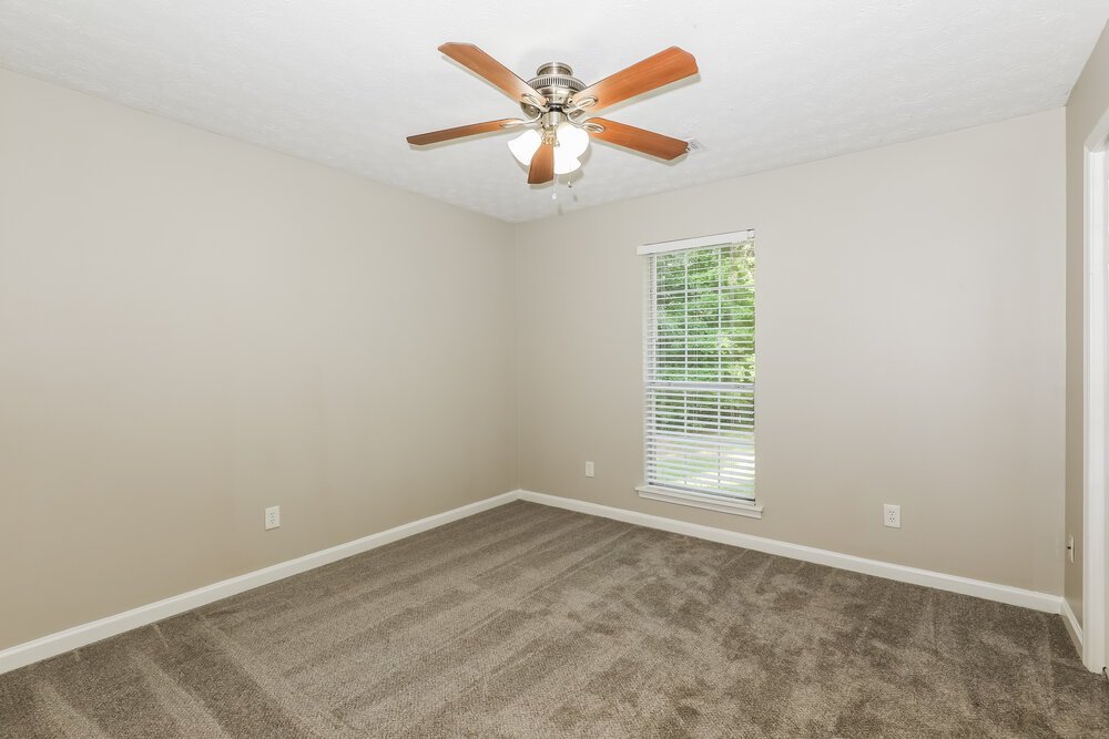 3-Bed Rental on 50 Wake Rd photo 12