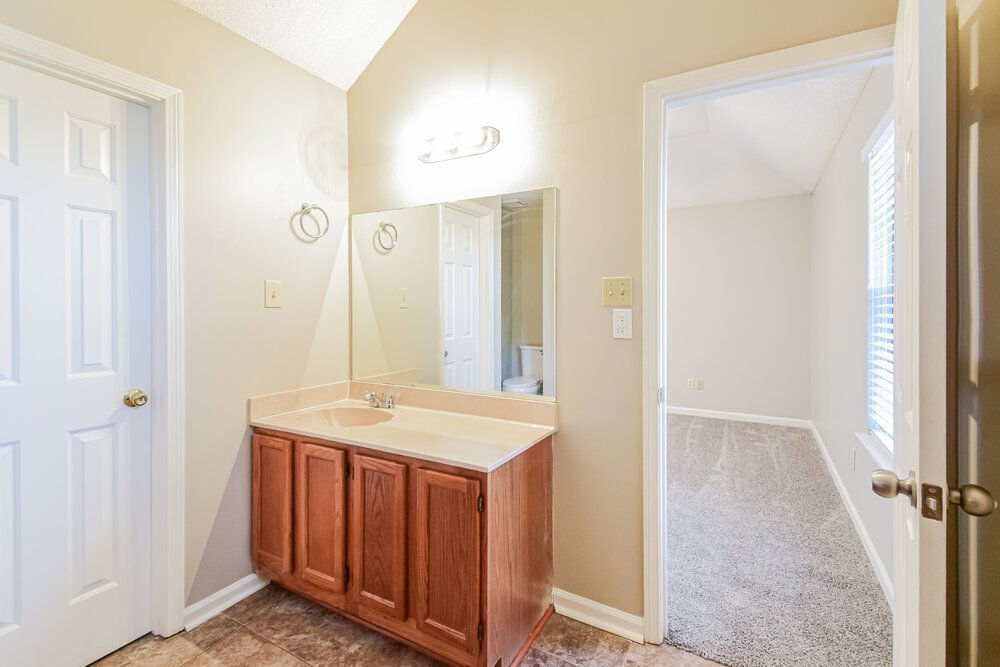 3-Bed Rental on 7117 Goodman Ridge photo 12