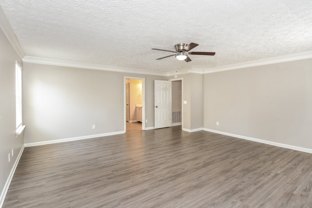 4-Bed Rental on 304 Westminster Dr photo 12