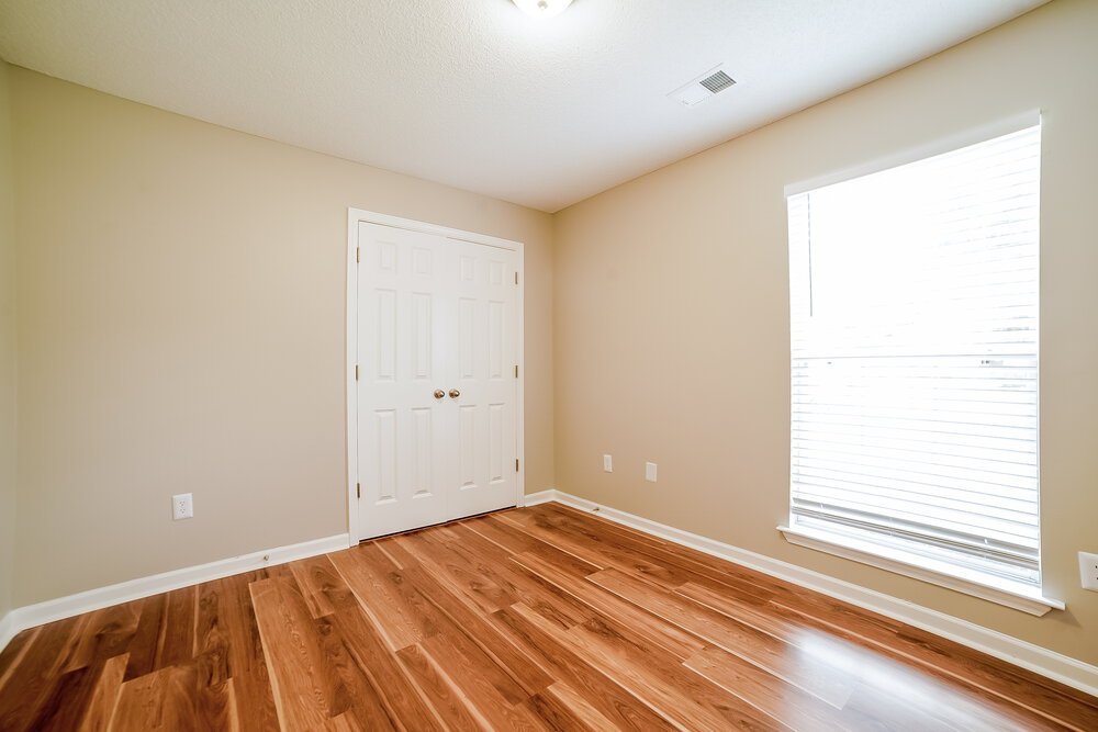 3-Bed Rental on 7089 Willow Point photo 13