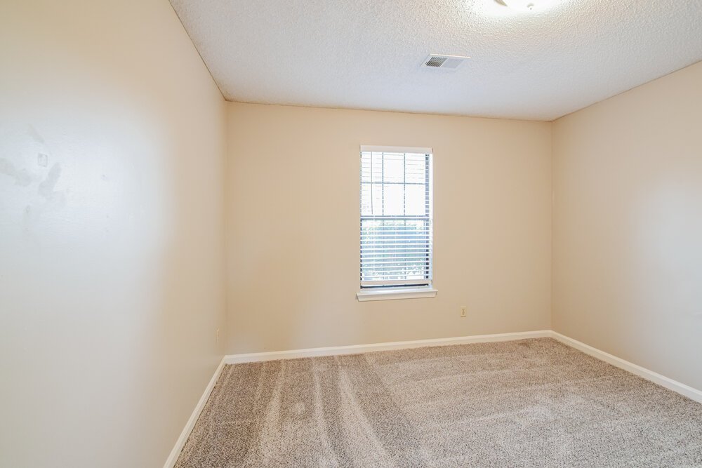 3-Bed Rental on 7117 Goodman Ridge photo 13