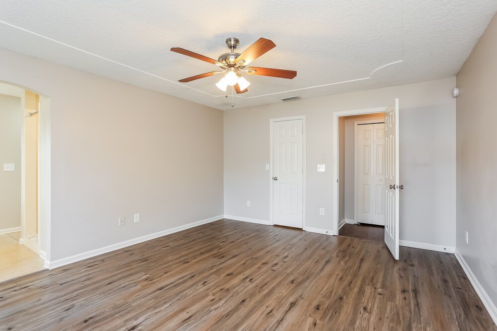 3-Bed Rental on 535 Misty Morning photo 13