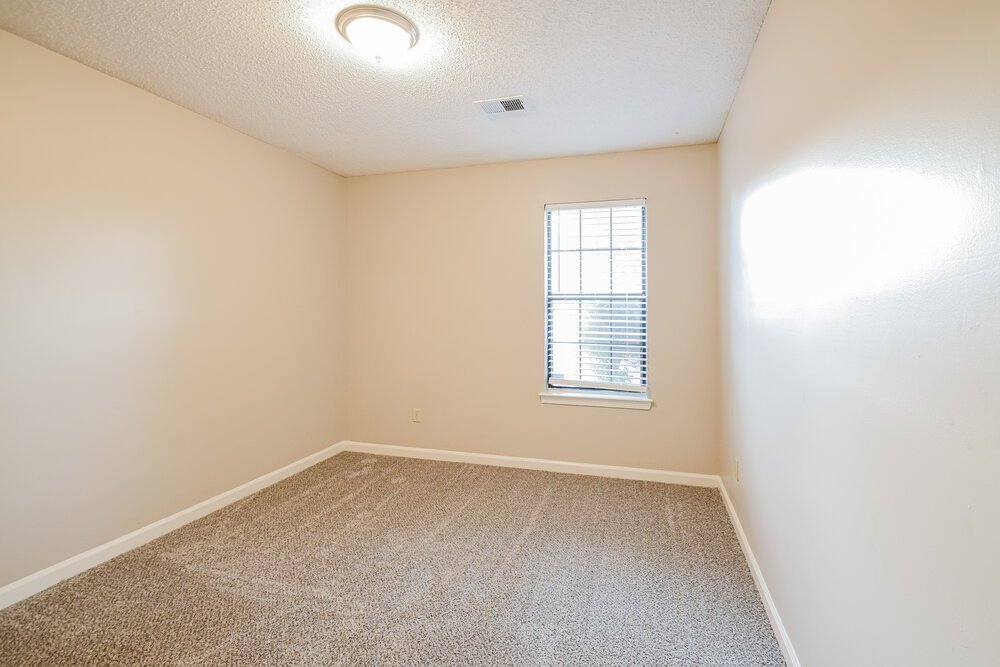 3-Bed Rental on 7117 Goodman Ridge photo 14