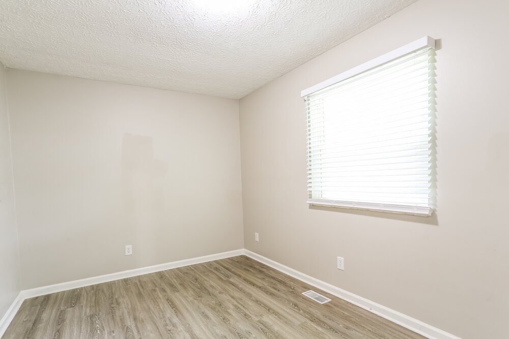 4-Bed Rental on 145 Timber Ridge photo 14