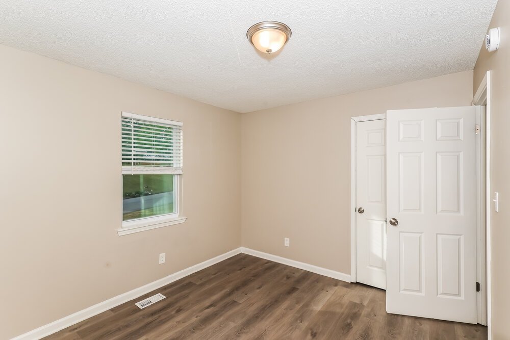 3-Bed Rental on 4110 Cranwood Dr photo 15