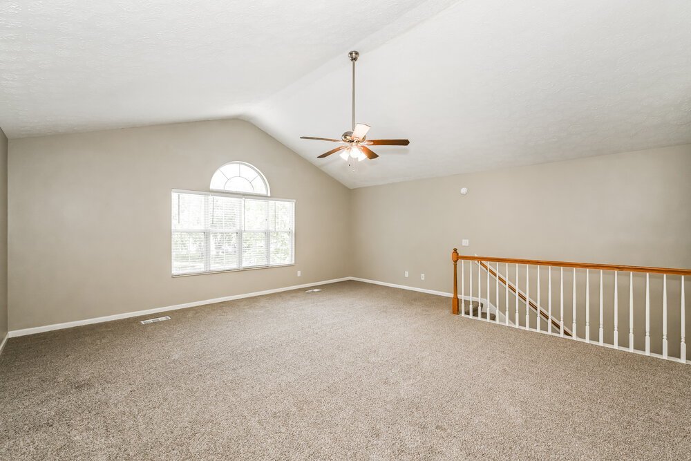 4-Bed Rental on 207 Fairfield Dr photo 16