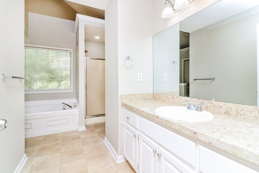 3-Bed Rental on 2446 Letha Ln photo 16
