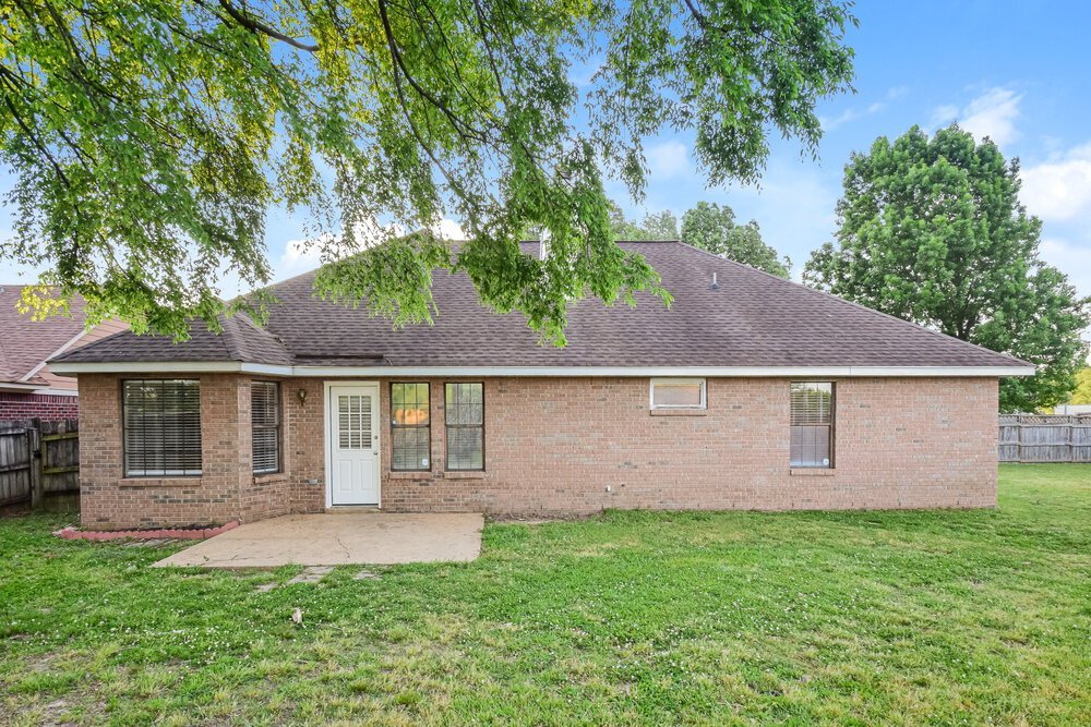3-Bed Rental on 7117 Goodman Ridge photo 16