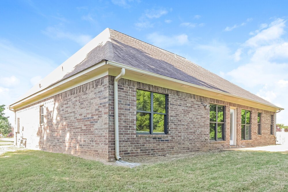 3-Bed Rental on 60 Willow Crest photo 16