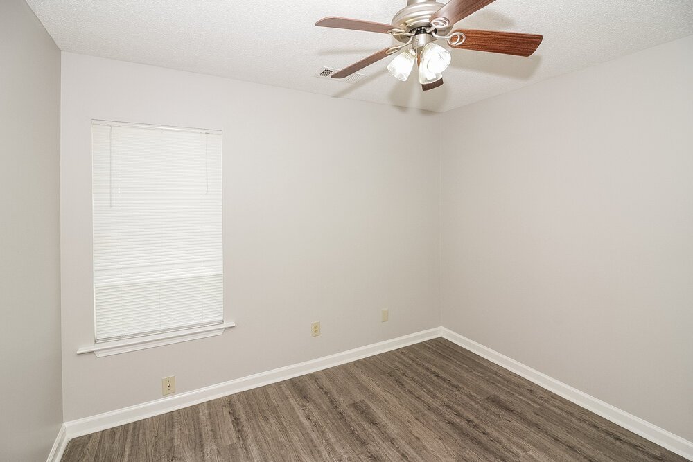 3-Bed Rental on 7899 Brady Creek photo 17
