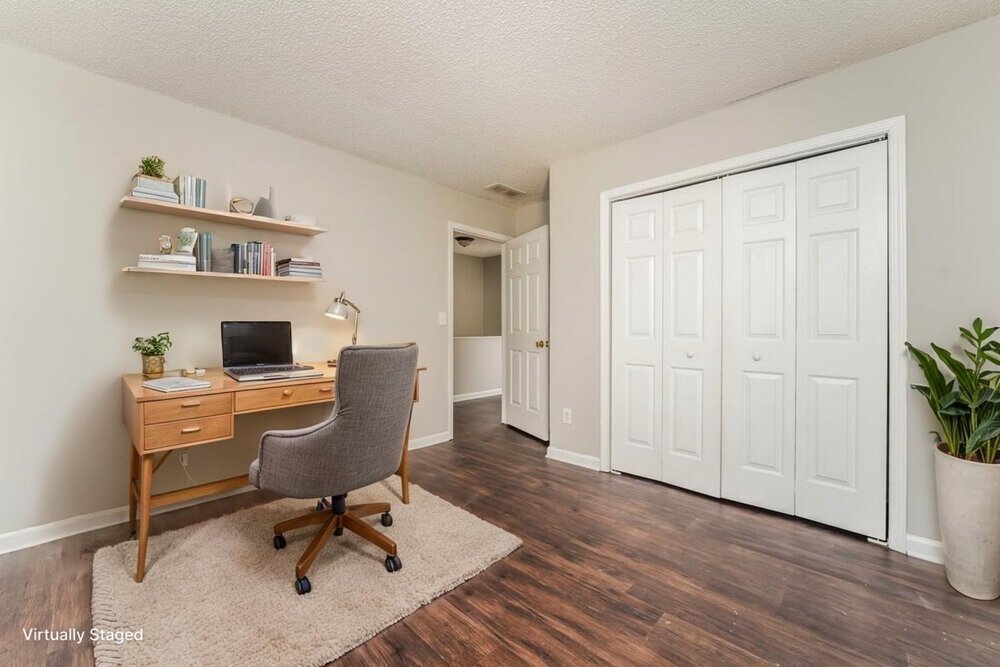 4-Bed Rental on 4445 Feather Way photo 17
