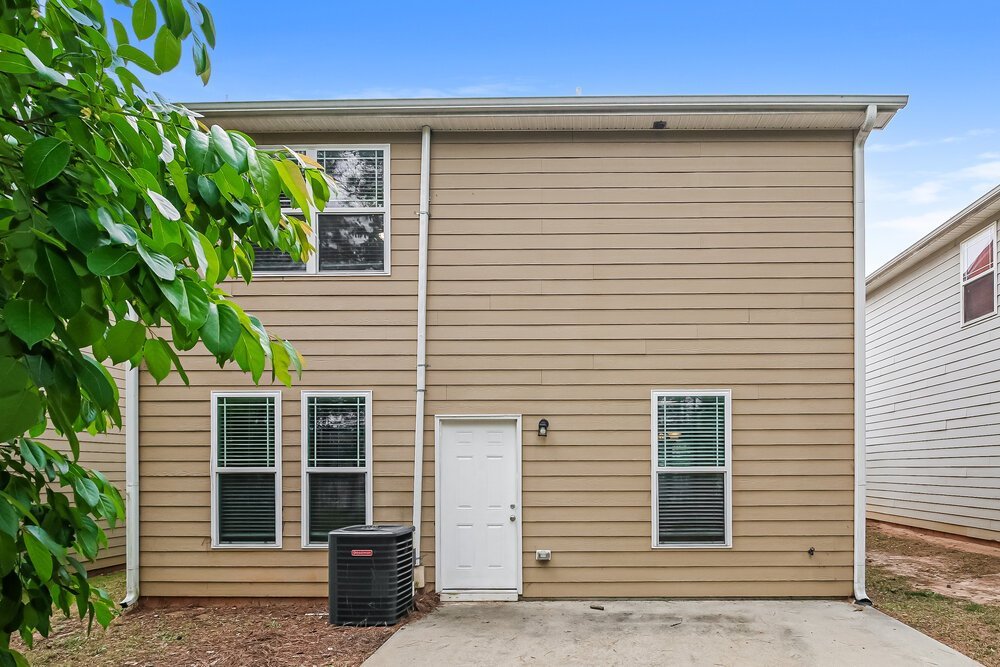 4-Bed Rental on 1510 Persimmon Trace photo 17