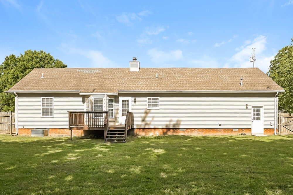 3-Bed Rental on 2810 Rachel Ln photo 17